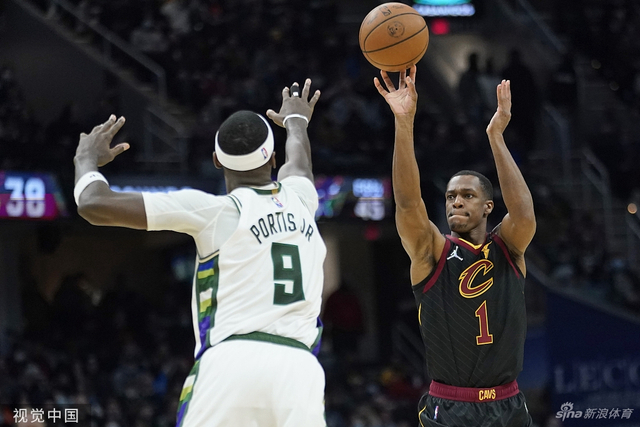 但在决赛中 但在决赛中